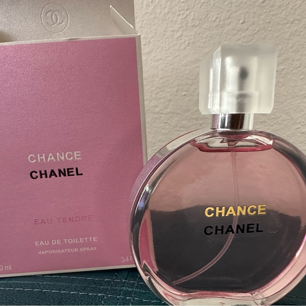 Chanel — Chance